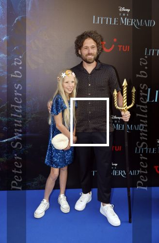 Amsterdam 23 mei 2023
Premiere Little Mermaid in Tuschinski.
Meester Jesper met dochter