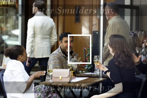 Amsterdam 27 mei 2023
Mimoun Ouled Radi op terras in Amsterdam zuid