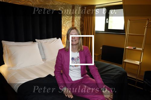 Noordwijk 17 mei 2023
Opening pension Code Rose van Martien Meiland en Erica Meiland . Ook Montana Maxime en Leroy Molkenboer zijn aanwezig Dochter Claire doet de openingshandeling.