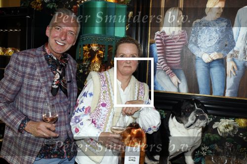 Noordwijk 17 mei 2023
Opening pension Code Rose van Martien Meiland en Erica Meiland . Ook Montana Maxime en Leroy Molkenboer zijn aanwezig Dochter Claire doet de openingshandeling.
Montana en ex vriend Dirk Hoogstraten
