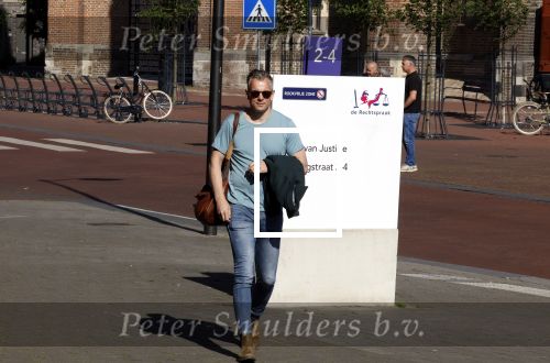 Arnhem 31 mei 2023
Rechtszaak tussen Rachel Hazes en Mariek v Beek bij rechtbank van Arnhem .
Rachel kwam met goede kennis Joop Kruis. Verslaggever Nick Dijkman