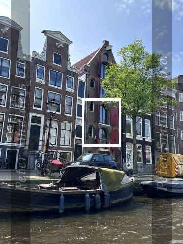 Amsterdam 21 mei 2023
Amsterdam vanaf de boot gezien.
Dit Pand heft Prins Bernhard gekocht.