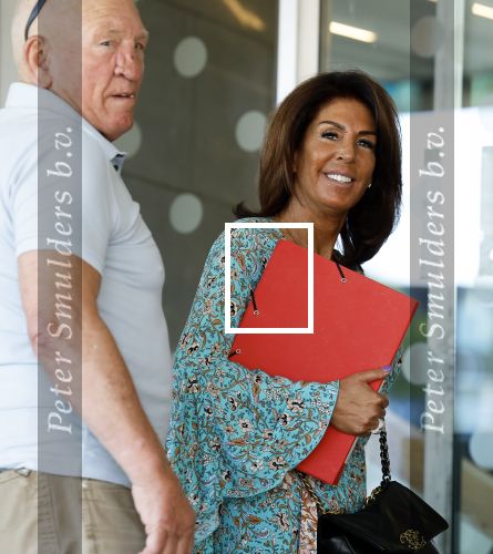 Arnhem 31 mei 2023
Rechtszaak tussen Rachel Hazes en Mariek v Beek bij rechtbank van Arnhem .
Rachel kwam met goede kennis Joop Kruis.