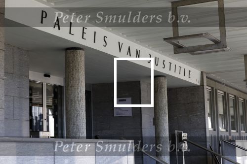 Arnhem 31 mei 2023
Rechtszaak tussen Rachel Hazes en Mariek v Beek bij rechtbank van Arnhem .
Rachel kwam met goede kennis Joop Kruis.