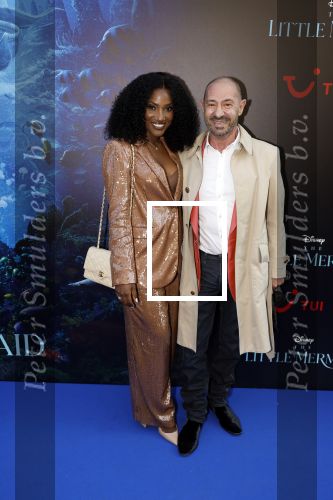 Amsterdam 23 mei 2023
Premiere Little Mermaid in Tuschinski.
Roland Kahn en zijn partner Cherry Ann Person