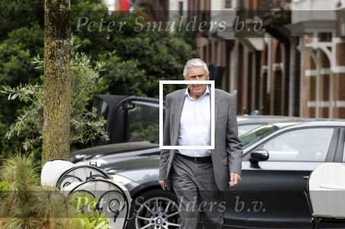 Amsterdam 30 mei 2023
Sjaak Swart doet boodschappen in Amsterdam zuid.