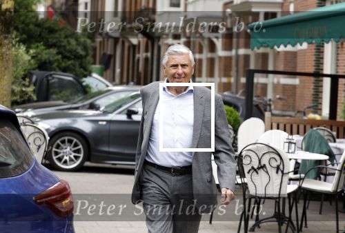 Amsterdam 30 mei 2023
Sjaak Swart doet boodschappen in Amsterdam zuid.