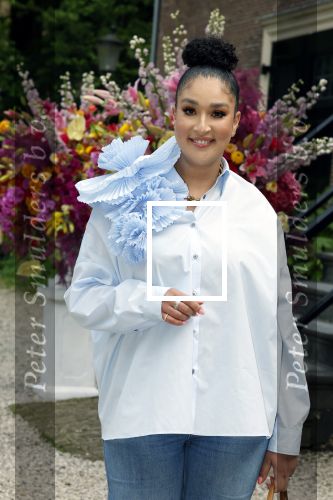 Amsterdam 18 mei 2023
Presentatie netflix serie  Queen CHarlotte met oa aanwezig India Amarteifio en Corey Mylchreest .
Serie is samenwerking met Vogue. Het feest is bij Huize Frankendaal.
Soundos