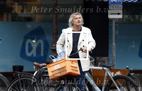 Amsterdam 30 mei 2023
Victor Reinier  doet boodschappen in Amsterdam zuid bij Albert heijn