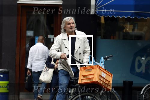 Amsterdam 30 mei 2023
Victor Reinier  doet boodschappen in Amsterdam zuid bij Albert heijn