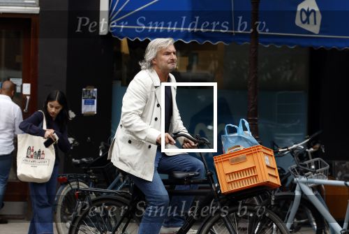 Amsterdam 30 mei 2023
Victor Reinier  doet boodschappen in Amsterdam zuid bij Albert heijn