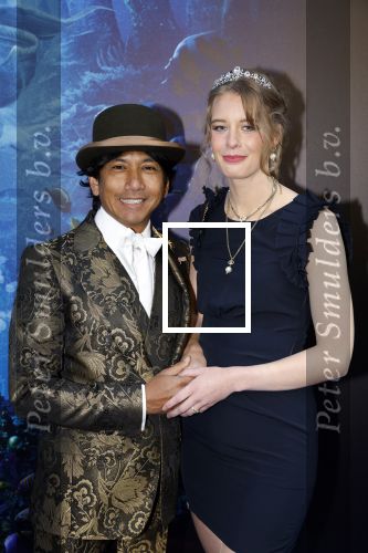 Amsterdam 23 mei 2023
Premiere Little Mermaid in Tuschinski.
Wibi Soerjadi met zijn vriendin