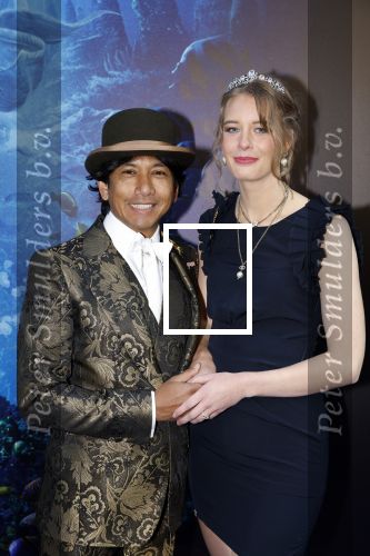 Amsterdam 23 mei 2023
Premiere Little Mermaid in Tuschinski.
Wibi Soerjadi met zijn vriendin