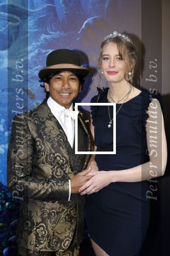 Amsterdam 23 mei 2023
Premiere Little Mermaid in Tuschinski.
Wibi Soerjadi met zijn vriendin