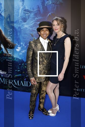 Amsterdam 23 mei 2023
Premiere Little Mermaid in Tuschinski.
Wibi Soerjadi met zijn vriendin