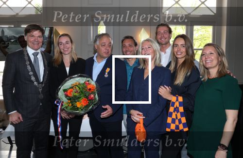 Breda, 26 Oktober 2024
Koninklijke onderscheiding voor Aad Ouborg
Aad Ouborg met zijn gezin