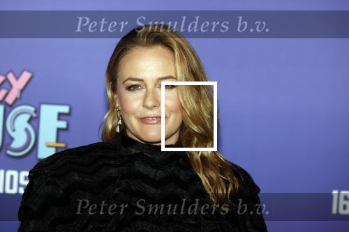 Amsterdam 13 mei 2024
Premiere Crazy House in Tuschinski. De cast met oa Alicia Silverstone Gaite Jansen Matti Stooker Chris Peters Victoria Koblenko Maarten Swart en Steffen Haars . Greg Shapiro presenteert de avond.