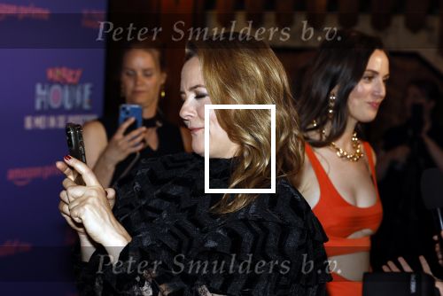 Amsterdam 13 mei 2024
Premiere Crazy House in Tuschinski. De cast met oa Alicia Silverstone Gaite Jansen Matti Stooker Chris Peters Victoria Koblenko Maarten Swart en Steffen Haars . Greg Shapiro presenteert de avond.