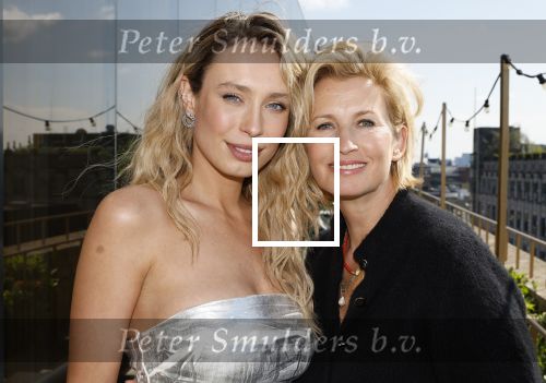 Amsterdan 23 mei 2024
Presentatie magazine Loiza Lamers in het W Hotel.  Anouk Smulders en Loiza Lamers