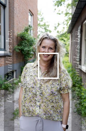 Wageningen 13 mei 2024
Presentatie musical 40-45 in hotel de Wereld met oa Soy Kroon Holly Brood Sjoerd Pleijsier Babette v Veen Kees Boot Frits Barend Dorian Bindels Gaia Aikman en Niniane Everaert.