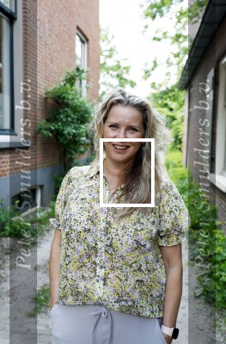 Wageningen 13 mei 2024
Presentatie musical 40-45 in hotel de Wereld met oa Soy Kroon Holly Brood Sjoerd Pleijsier Babette v Veen Kees Boot Frits Barend Dorian Bindels Gaia Aikman en Niniane Everaert.