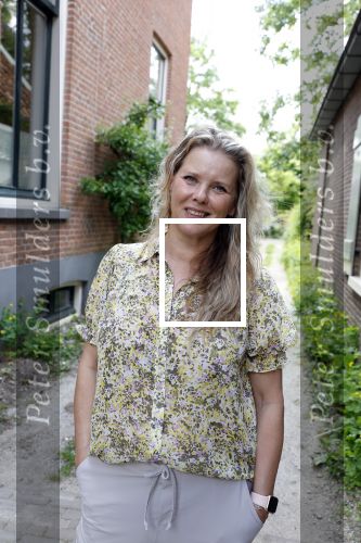 Wageningen 13 mei 2024
Presentatie musical 40-45 in hotel de Wereld met oa Soy Kroon Holly Brood Sjoerd Pleijsier Babette v Veen Kees Boot Frits Barend Dorian Bindels Gaia Aikman en Niniane Everaert.