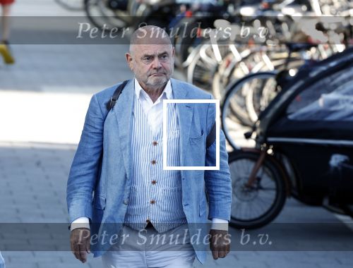 Amsterdam 14 mei 2024
Rechtszaak Rachel Hazes en Marieke v Beek . Verder aanwezig Rob Israel Advocaat Royce de Vries Ricardo Klaverdijk en Bernhard Tomlow. Zaak speelt zich af in Rechtbank Amsterdam