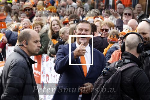 Emmen 27 april 2024
Koningsdag in Emmen met de koninklijke familie . Aanwezig bKoning Willem Alexander Koningin Maxima Prinses Amalia Prinses Alexia Prinses Ariane Prins Constantijn Prinses laurentien Prins Bernhard Prinses Annette Prins Maurits Prinses Marilene Prins Pieter Christiaan Prinses Anita Prins Floris en Prinses Aimee. Bertus Holkema