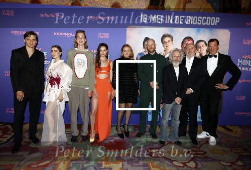 Amsterdam 13 mei 2024
Premiere Crazy House in Tuschinski. De cast met oa Alicia Silverstone Gaite Jansen Matti Stooker Chris Peters Victoria Koblenko Maarten Swart en Steffen Haars . Greg Shapiro presenteert de avond.