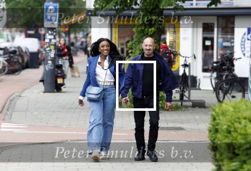 Amsterdam 22 mei 2024
Presentatie Dag Een Fitfoodgids bij Ron\'s Gastrobar. Cherry Ann Person en Roland Kahn