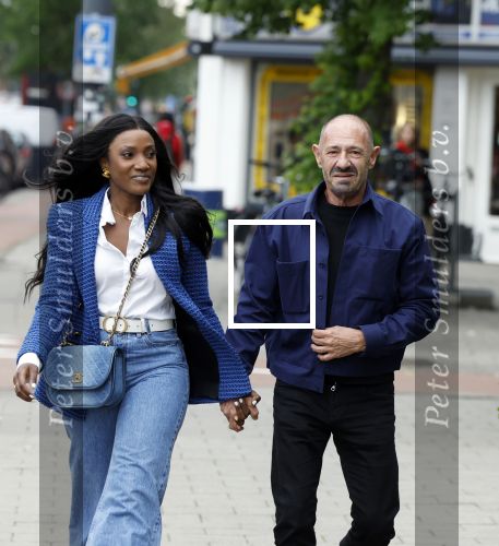 Amsterdam 22 mei 2024
Presentatie Dag Een Fitfoodgids bij Ron\'s Gastrobar. Cherry Ann Person en Roland Kahn