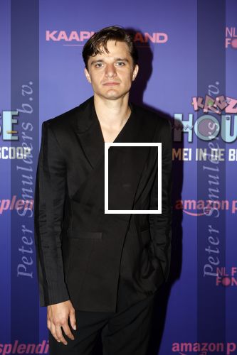 Amsterdam 13 mei 2024
Premiere Crazy House in Tuschinski. De cast met oa Alicia Silverstone Gaite Jansen Matti Stooker Chris Peters Victoria Koblenko Maarten Swart en Steffen Haars . Greg Shapiro presenteert de avond.