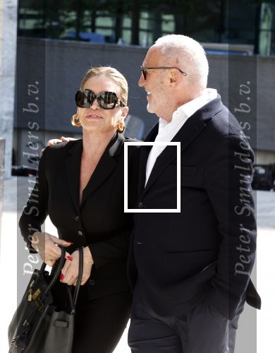 Amsterdam 14 mei 2024
Rechtszaak Conie Witteman en haar ex partner Eugene v Dun in de rechtbank van Amsterdam .
Eugene kwam met zijn vriendin en advocaat en Connie kwam met partner Henk de Vries .