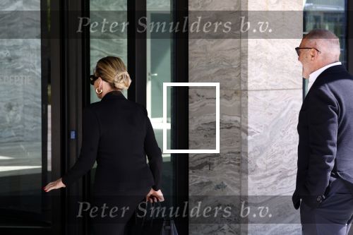 Amsterdam 14 mei 2024
Rechtszaak Conie Witteman en haar ex partner Eugene v Dun in de rechtbank van Amsterdam .
Eugene kwam met zijn vriendin en advocaat en Connie kwam met partner Henk de Vries .