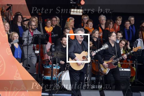 Emmen 27 april 2024
Koningsdag in Emmen met de koninklijke familie . Aanwezig bKoning Willem Alexander Koningin Maxima Prinses Amalia Prinses Alexia Prinses Ariane Prins Constantijn Prinses laurentien Prins Bernhard Prinses Annette Prins Maurits Prinses Marilene Prins Pieter Christiaan Prinses Anita Prins Floris en Prinses Aimee. Daniel Lohues