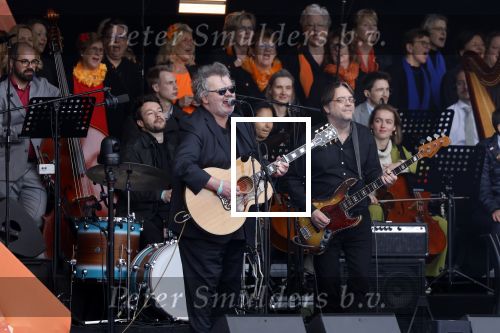 Emmen 27 april 2024
Koningsdag in Emmen met de koninklijke familie . Aanwezig bKoning Willem Alexander Koningin Maxima Prinses Amalia Prinses Alexia Prinses Ariane Prins Constantijn Prinses laurentien Prins Bernhard Prinses Annette Prins Maurits Prinses Marilene Prins Pieter Christiaan Prinses Anita Prins Floris en Prinses Aimee. Daniel Lohues
