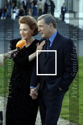 Soestdijk 13 september 2023
Opnames videoland serie Maxima op paleis Soestijk.
Martijn Lakemeier (Willem Alexander) Delfina Chaves (Maxima) Elsie de Brauw ( Beatrix)  Sebastian Koch en Jacob Derwig zijn aanwezig.