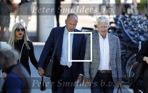 Amsterdam 14 mei 2024
Rechtszaak Conie Witteman en haar ex partner Eugene v Dun in de rechtbank van Amsterdam .
Eugene kwam met zijn vriendin en advocaat en Connie kwam met partner Henk de Vries .