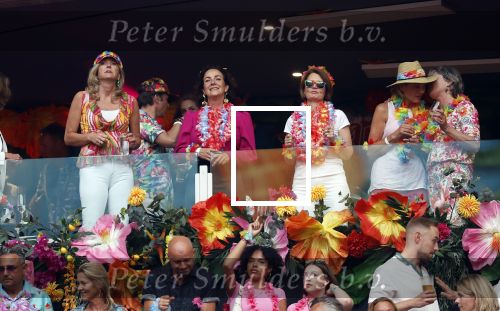 Amsterdam 25 mei 2024
Burgemeester Femke Halsema is aanwezig bij toppers in concert in de Johan Cruijff arena.