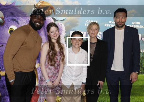 Amsterdam 11 mei 2024
Premiere Fantasievriendjes in Pathe Arena . Cast met oa Hilde de Mildt en Jeroen Spitzenberger
