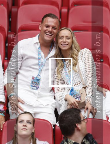 Amsterdam 25 mei 2024
Jacky Omtzigt met vriend bij toppers in Concert in de Amsterdam Johan Cruijff arena