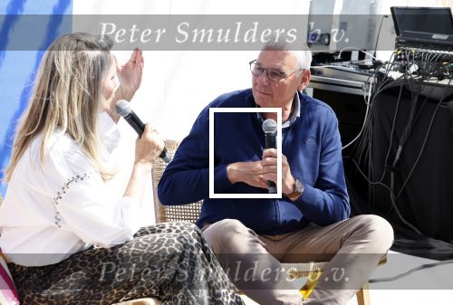 Vijfhuizen 23 mei 2024
Jan de Hoop en zijn partner Coen Lievaart worden door Vivian Slingerland geinterviewd op de libelle zomerweek.