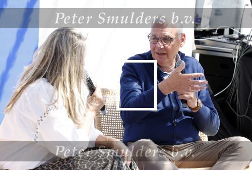 Vijfhuizen 23 mei 2024
Jan de Hoop en zijn partner Coen Lievaart worden door Vivian Slingerland geinterviewd op de libelle zomerweek.