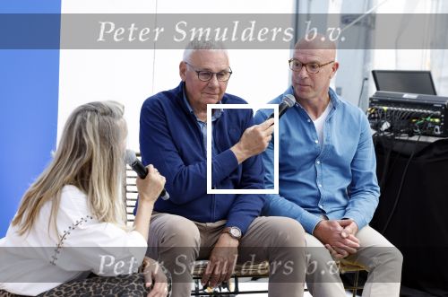Vijfhuizen 23 mei 2024
Jan de Hoop en zijn partner Coen Lievaart worden door Vivian Slingerland geinterviewd op de libelle zomerweek.