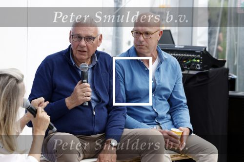 Vijfhuizen 23 mei 2024
Jan de Hoop en zijn partner Coen Lievaart worden door Vivian Slingerland geinterviewd op de libelle zomerweek.