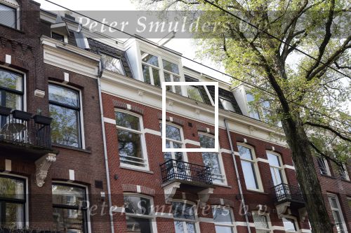 Amsterdam 10 mei 2024
Johnny de Mol heeft een nieuwe huis / appartement/penthouse gekocht in Amsterdam zuid.