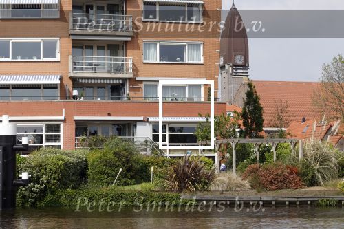 Halfweg 10 mei 2024
Huis / Appartement Joost Prinses aan het water.