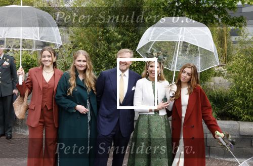 Emmen 27 april 2024
Koningsdag in Emmen met de koninklijke familie . Aanwezig bKoning Willem Alexander Koningin Maxima Prinses Amalia Prinses Alexia Prinses Ariane Prins Constantijn Prinses laurentien Prins Bernhard Prinses Annette Prins Maurits Prinses Marilene Prins Pieter Christiaan Prinses Anita Prins Floris en Prinses Aimee.