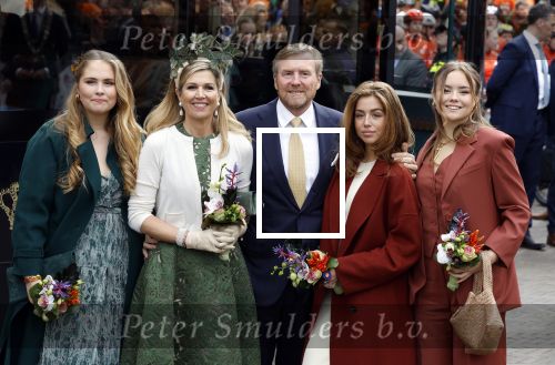 Emmen 27 april 2024
Koningsdag in Emmen met de koninklijke familie . Aanwezig bKoning Willem Alexander Koningin Maxima Prinses Amalia Prinses Alexia Prinses Ariane Prins Constantijn Prinses laurentien Prins Bernhard Prinses Annette Prins Maurits Prinses Marilene Prins Pieter Christiaan Prinses Anita Prins Floris en Prinses Aimee.