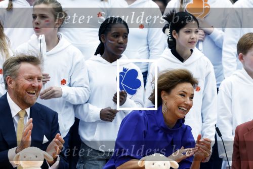 Emmen 27 april 2024
Koningsdag in Emmen met de koninklijke familie . Aanwezig bKoning Willem Alexander Koningin Maxima Prinses Amalia Prinses Alexia Prinses Ariane Prins Constantijn Prinses laurentien Prins Bernhard Prinses Annette Prins Maurits Prinses Marilene Prins Pieter Christiaan Prinses Anita Prins Floris en Prinses Aimee.